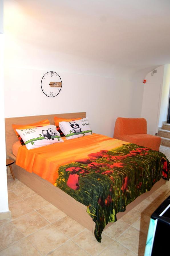 Petraio Home Napels Buitenkant foto