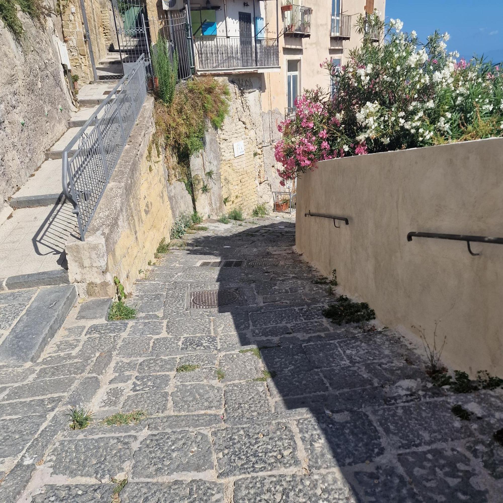 Petraio Home Napels Buitenkant foto