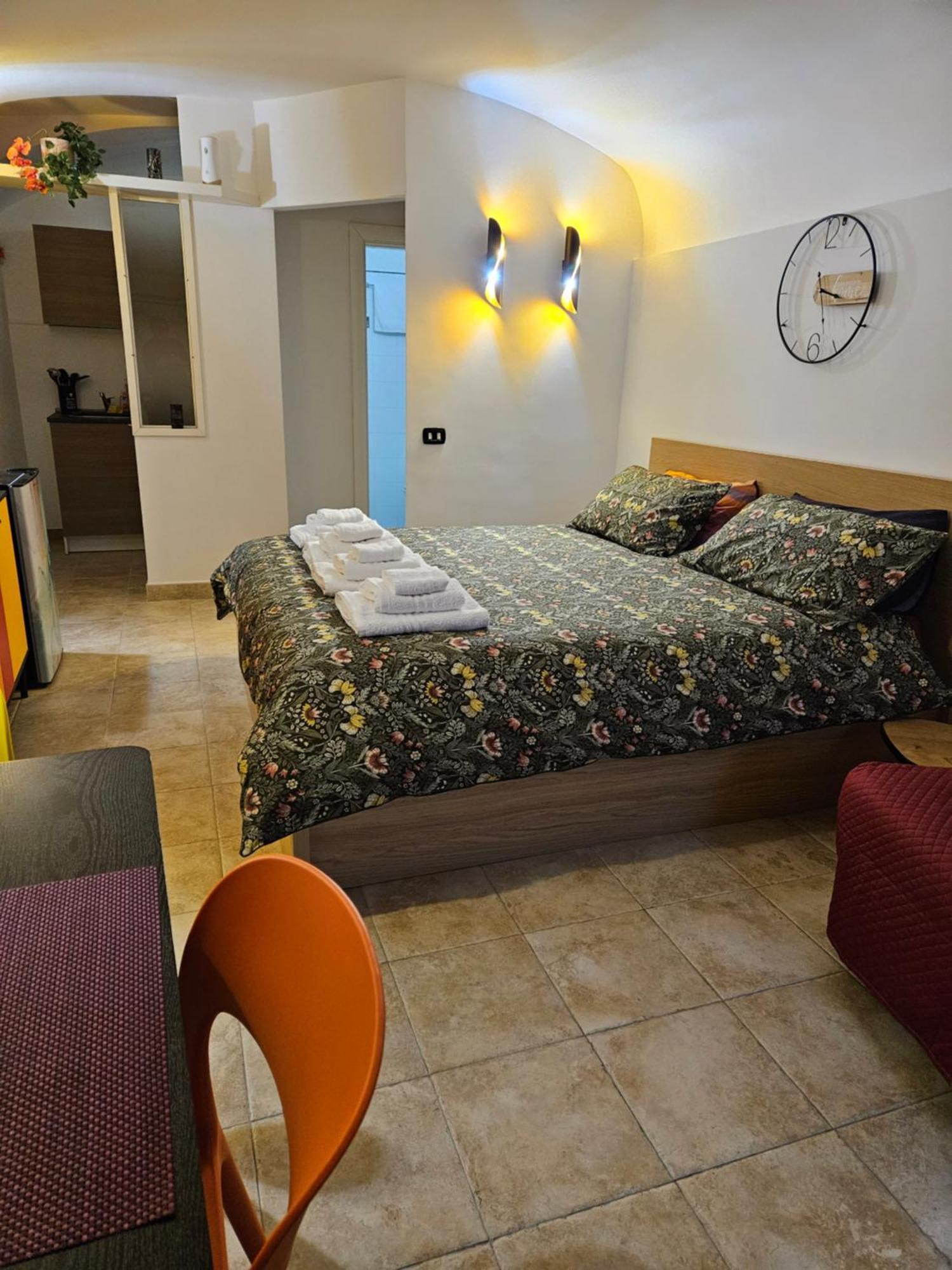 Petraio Home Napels Buitenkant foto