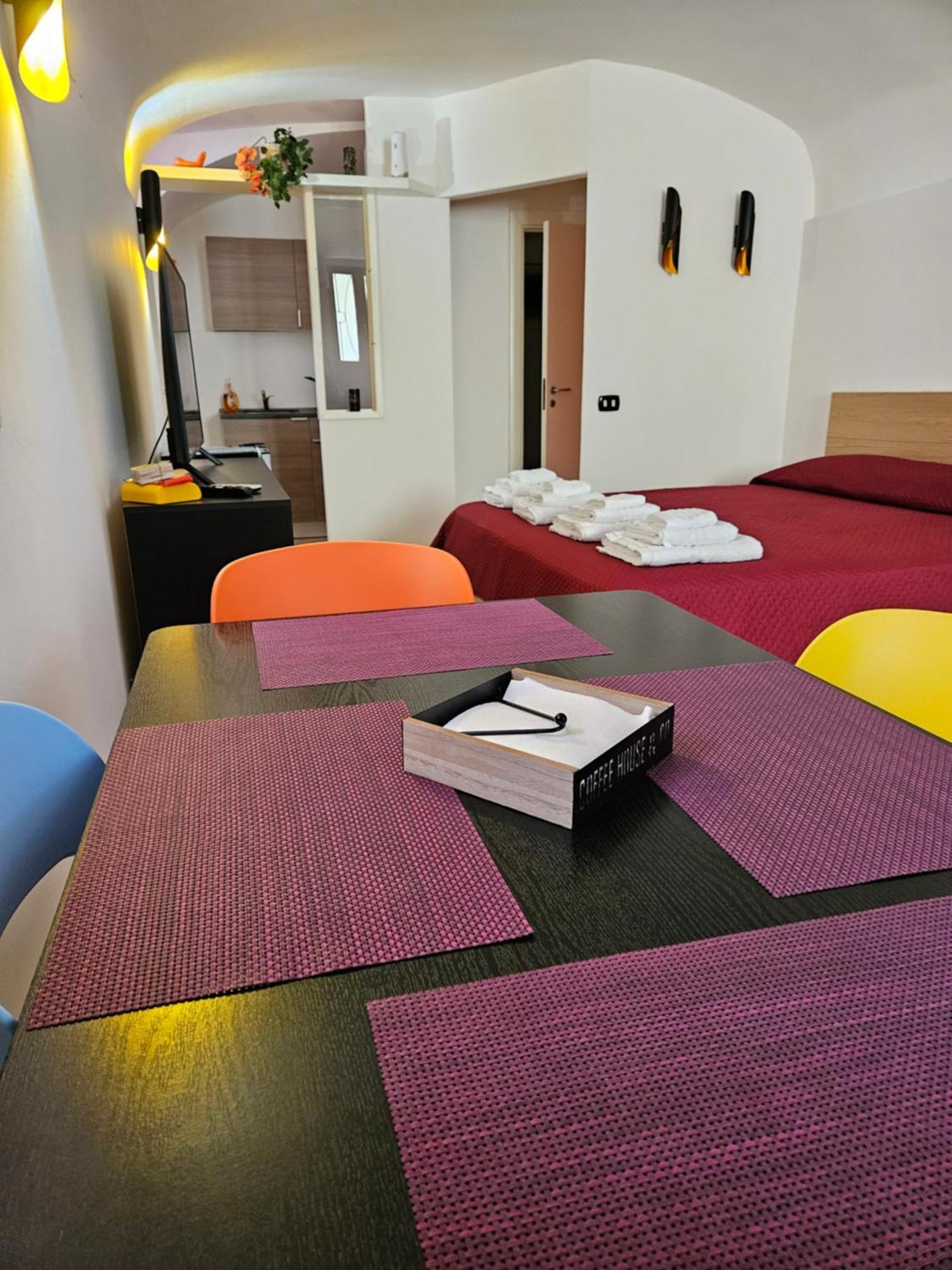 Petraio Home Napels Buitenkant foto