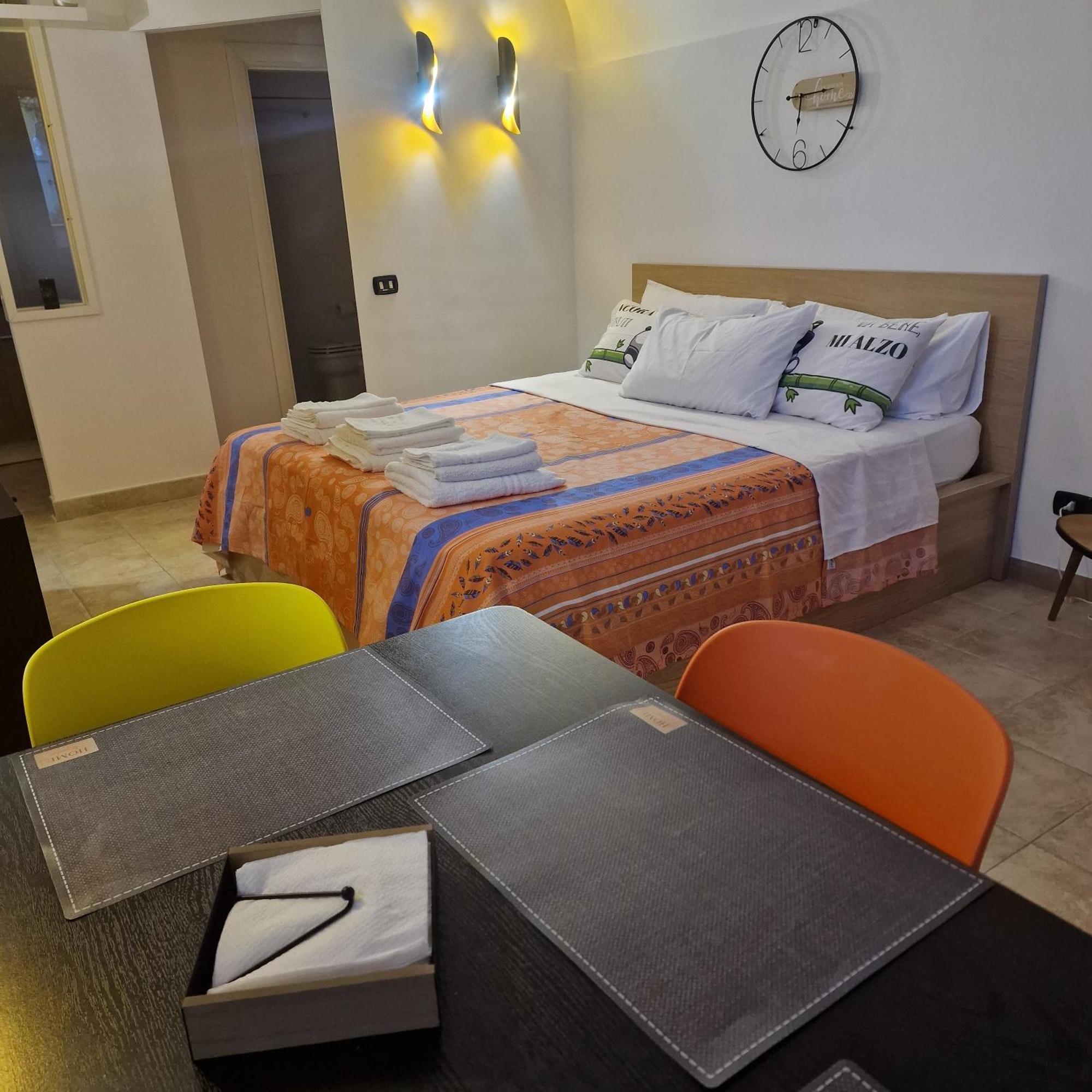 Petraio Home Napels Buitenkant foto